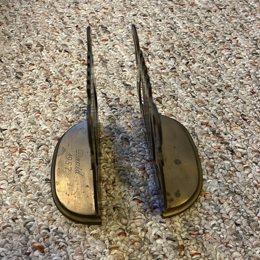 Vintage Brass Harp Music Note Bookends - Picture 3 of 12